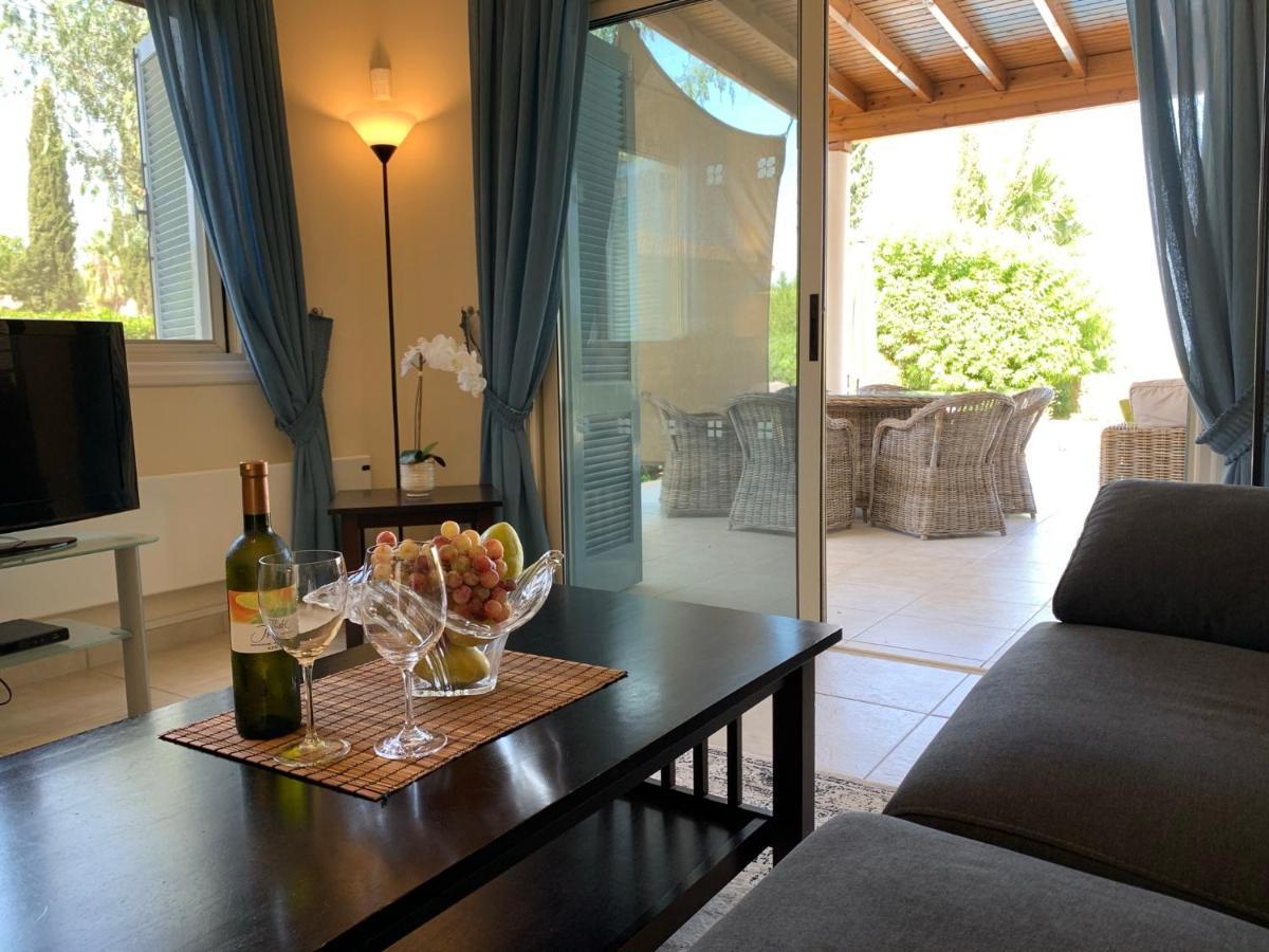 Beach Villa Gladiolus Neo Chorio Dış mekan fotoğraf